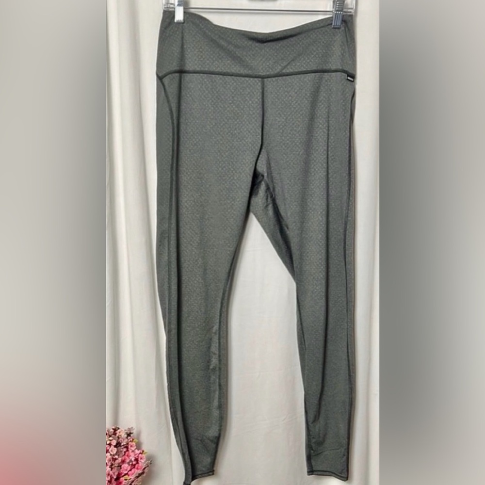 REI Co-op Grey Patterned Tight Size Medium